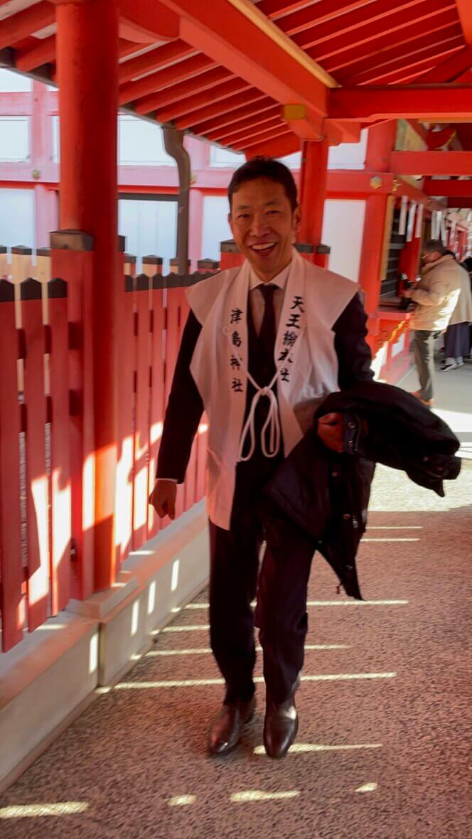 新年のご祈祷　津島神社へ