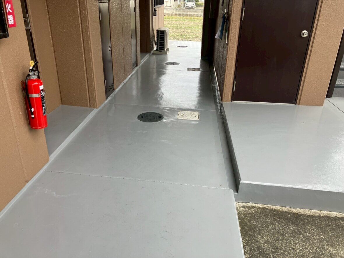 LINE_ALBUM_塗装工事_260311_1