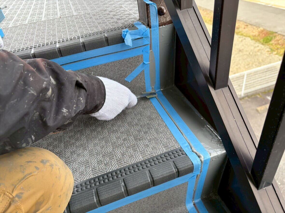 LINE_ALBUM_防水工事_260311_19