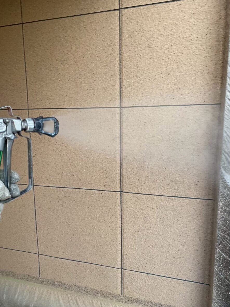 LINE_ALBUM_塗装工事_260405_1