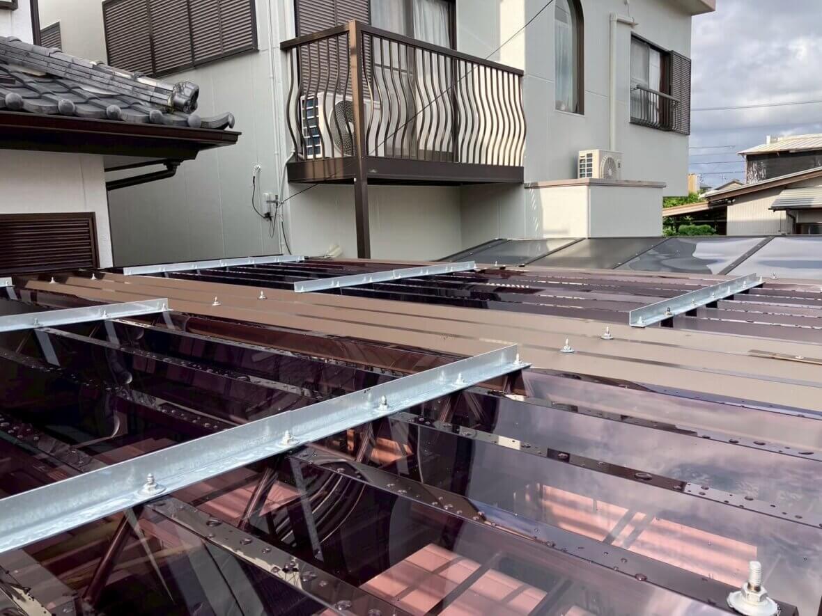 LINE_ALBUM_カーポート屋根張り替え_260517_2