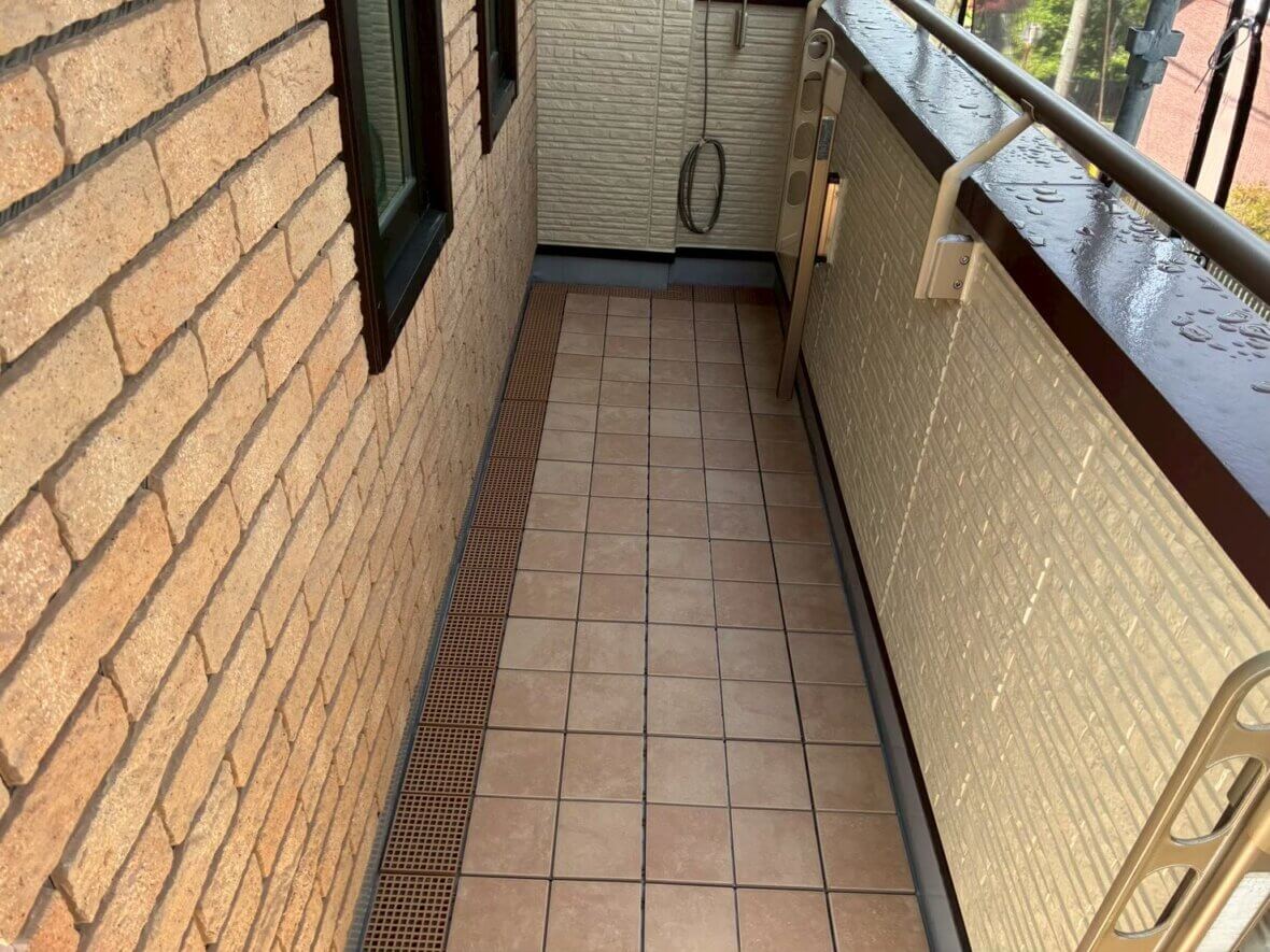 LINE_ALBUM_防水工事_260607_1