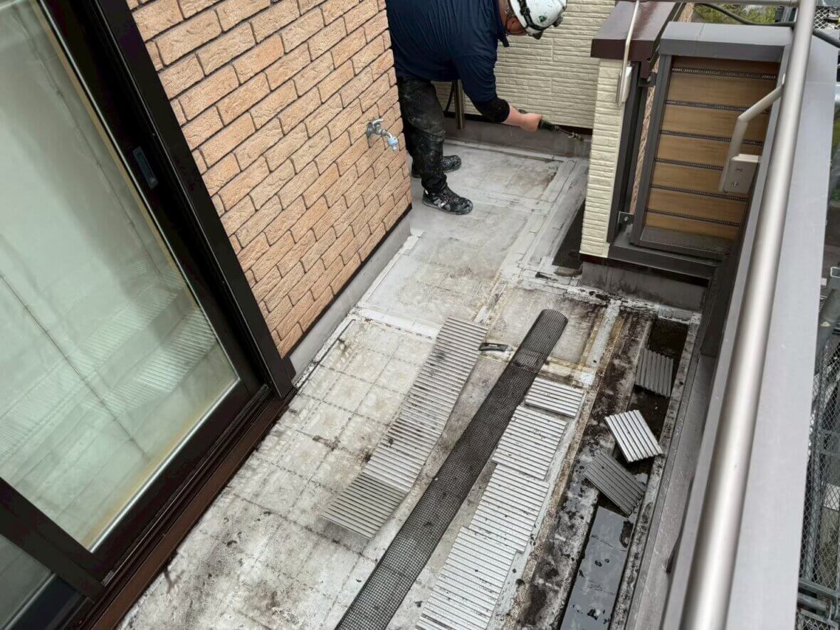 LINE_ALBUM_防水工事_260607_4